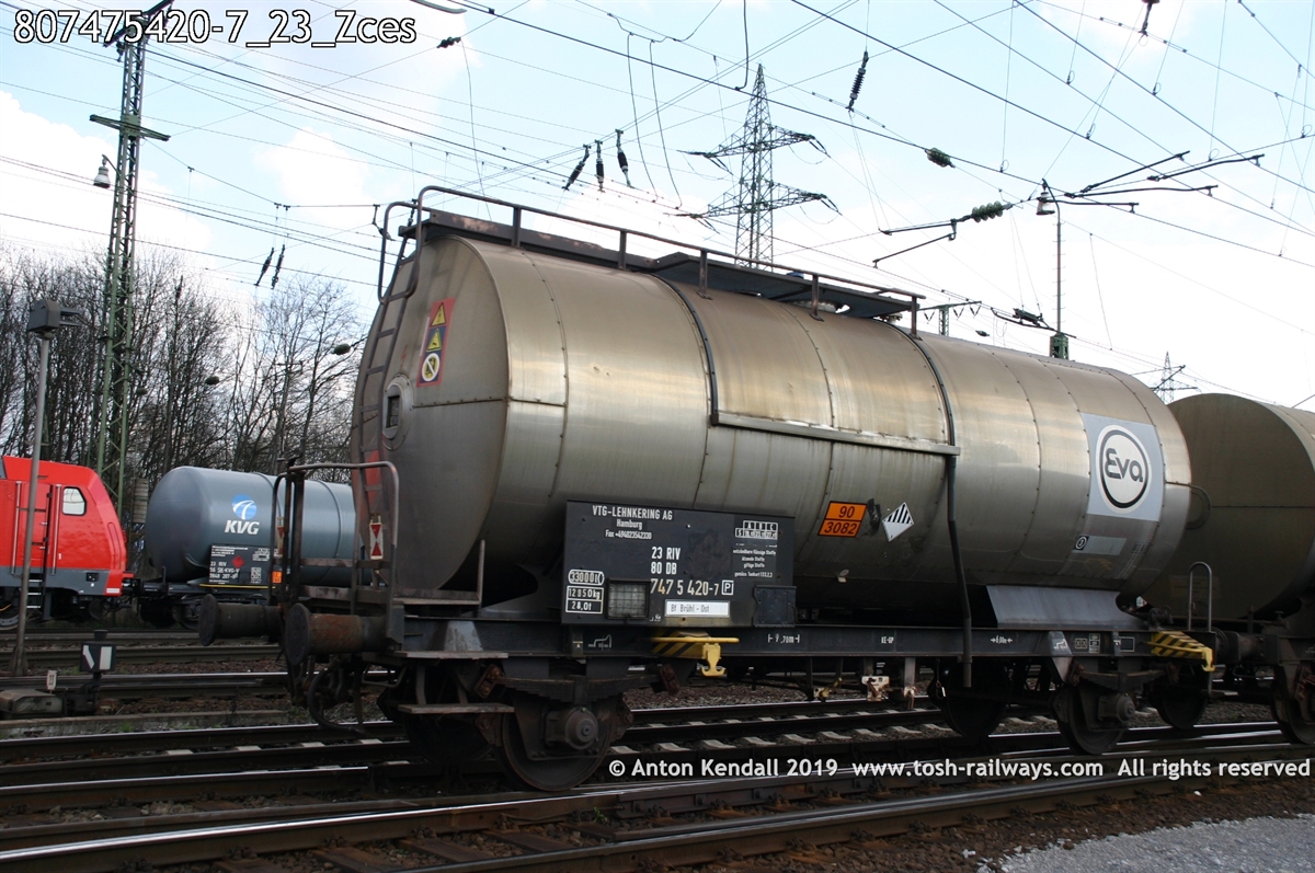 807475420-7_23_Zces.jpg